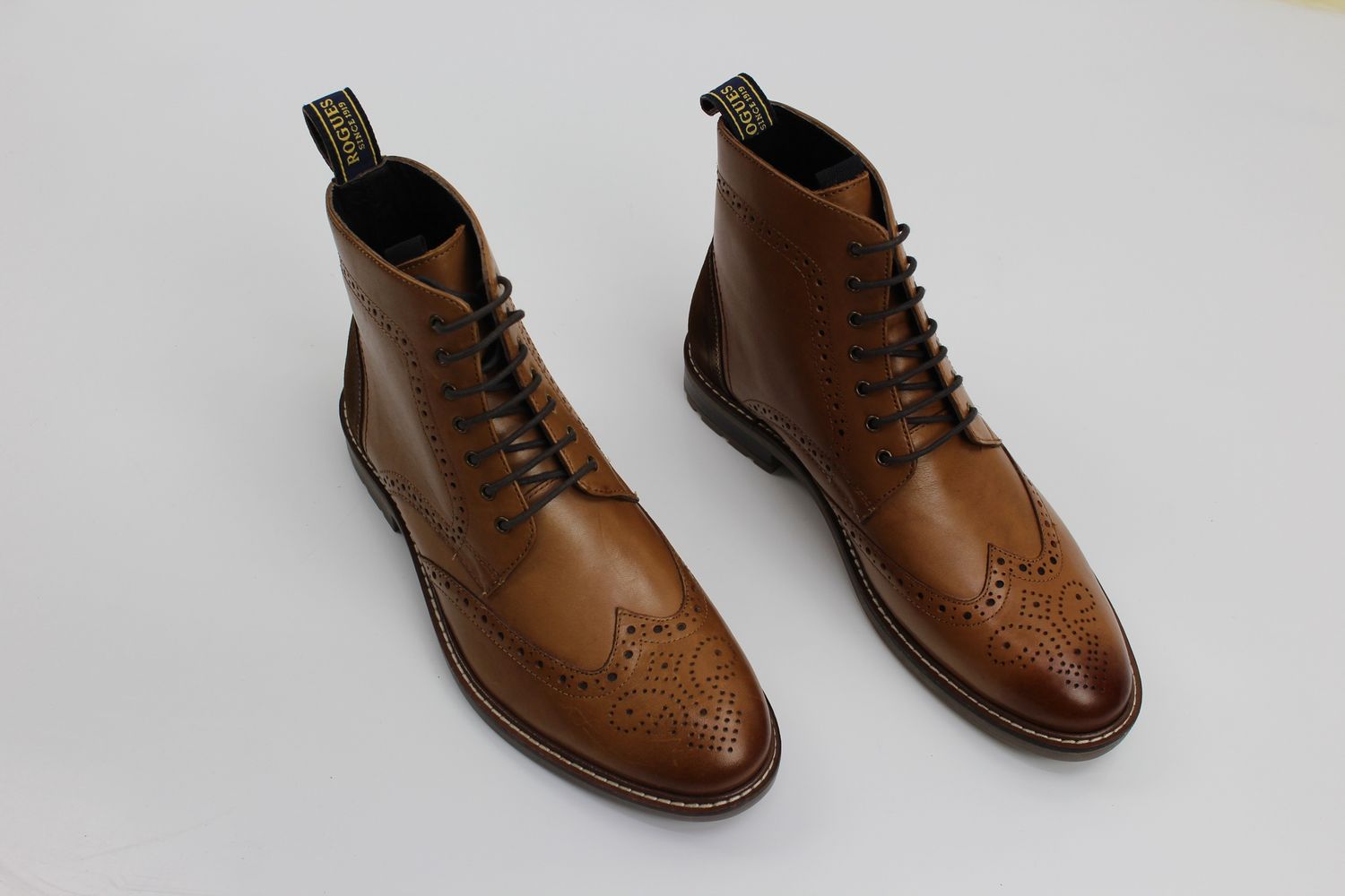 HECTOR ROGUES BROGUE BOOT TAN