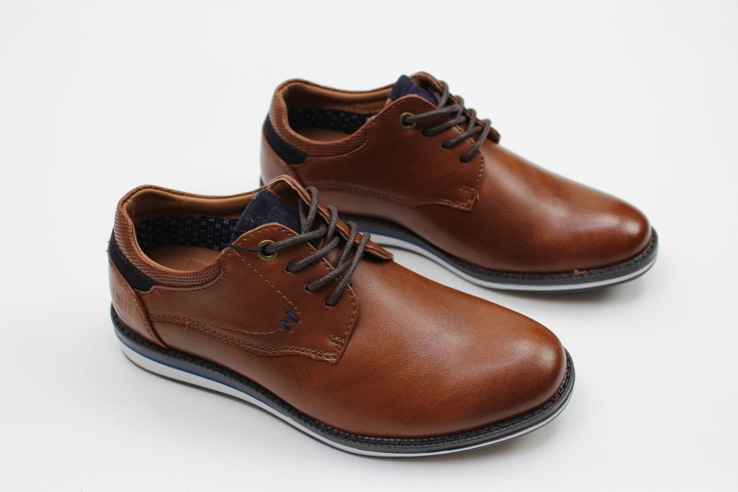 1978 BOYS CASUAL SHOE TAN