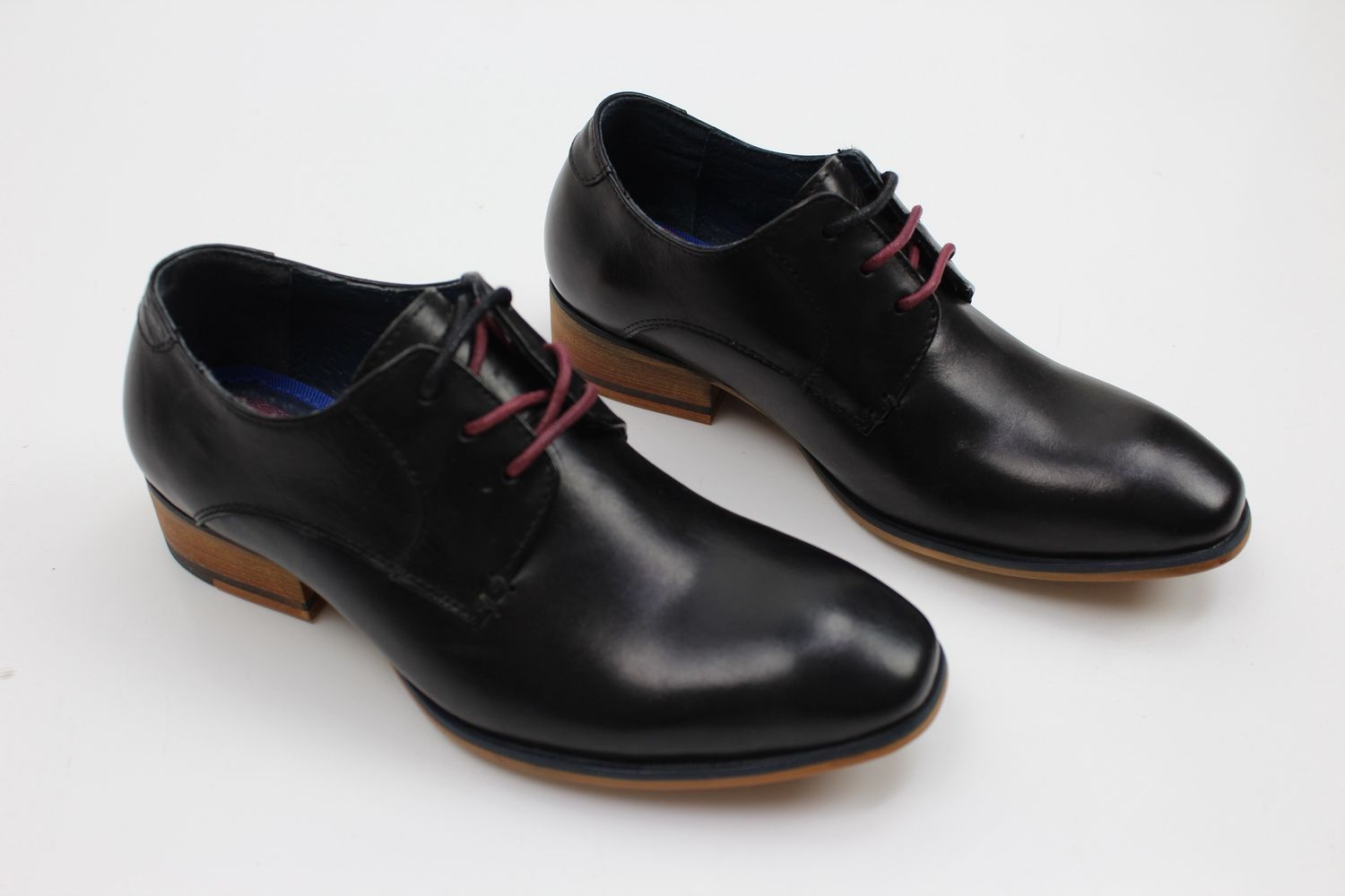 Andrew Shoe