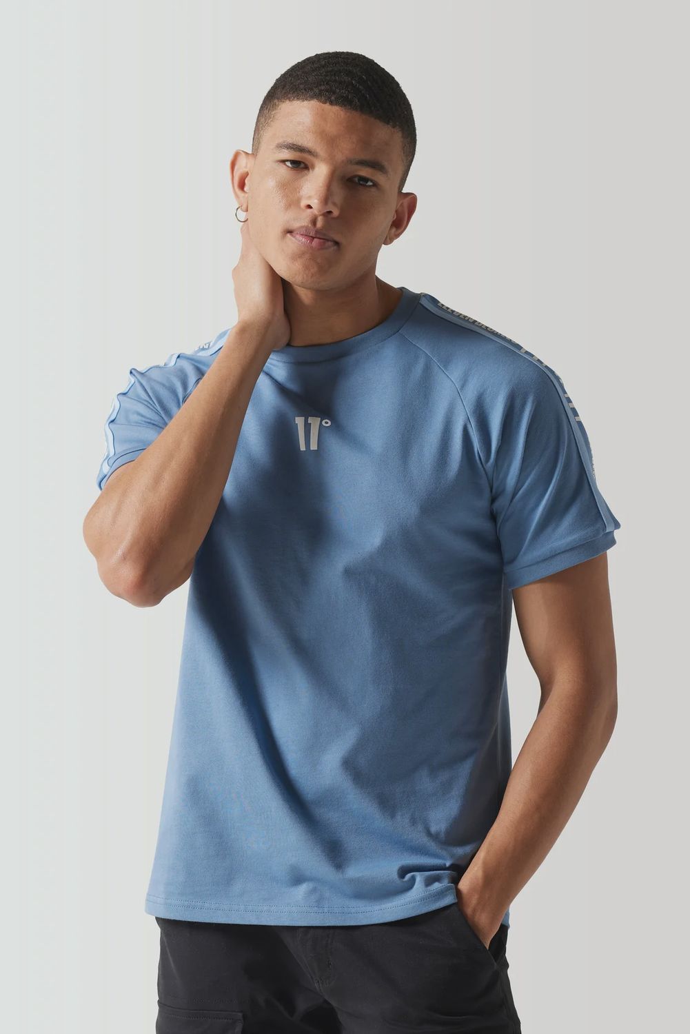 11D3801 1183 11 DEGREES RETRO TAPED T SHIRT ELEMENTAL BLUE