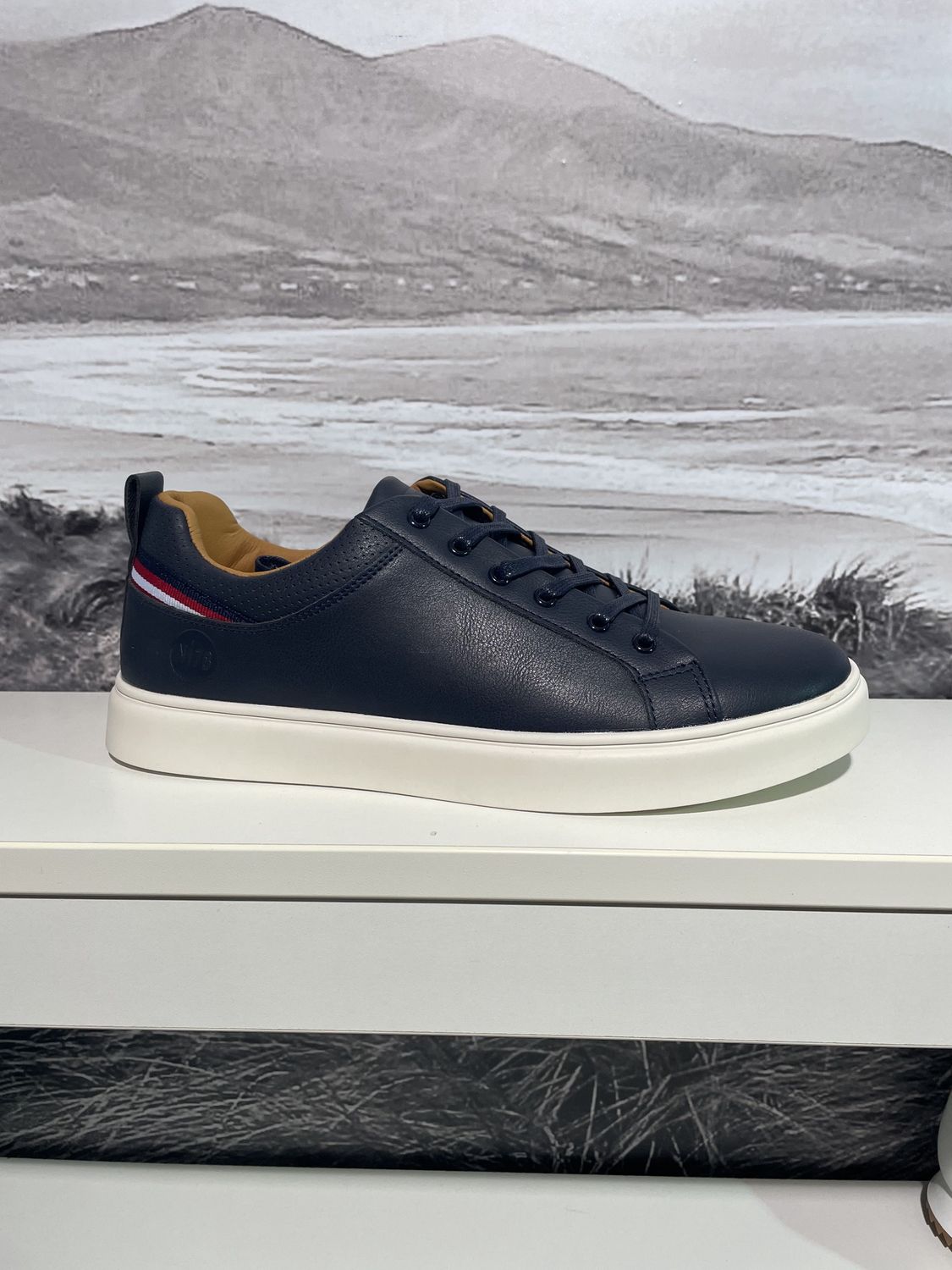 NTY534 MENS SPORTY TIE SHOE NAVY
