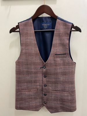 MANGUSTA TAILORED FIT WAISTCOAT BERRY