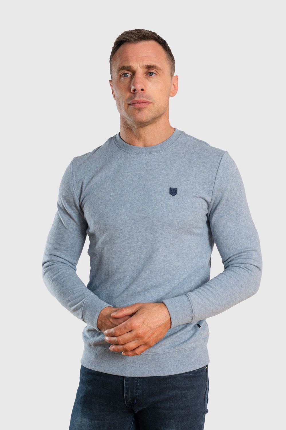 HIGHFIELDS O NECK KNIT SKY HAZE
