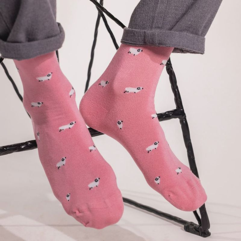 SWOLE PANDA SP405 L SHEEP SOCKS
