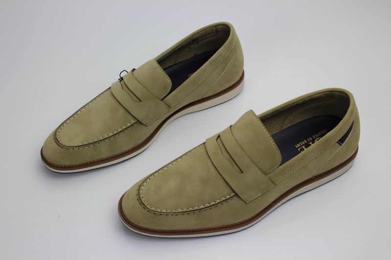 PUHOI SHOE FERN