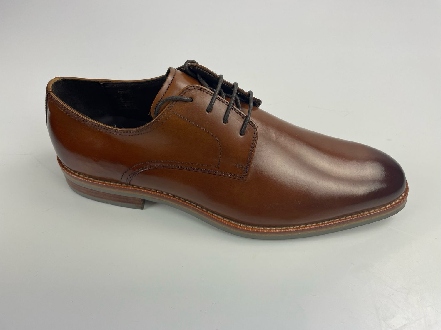 DERBY SHOE TAN