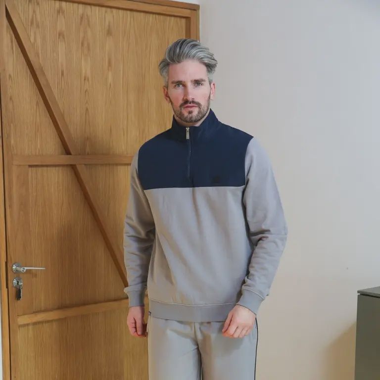 FELIX 1/2 ZIP GREY