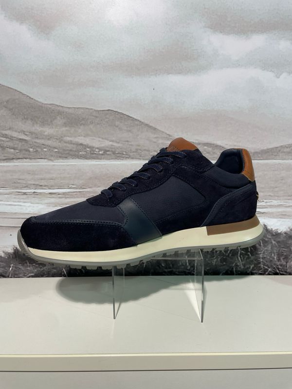 MCCARTHY SHOE STORM