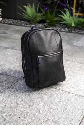 SLOANE BACK PACK 21039 BLACK/NAVY