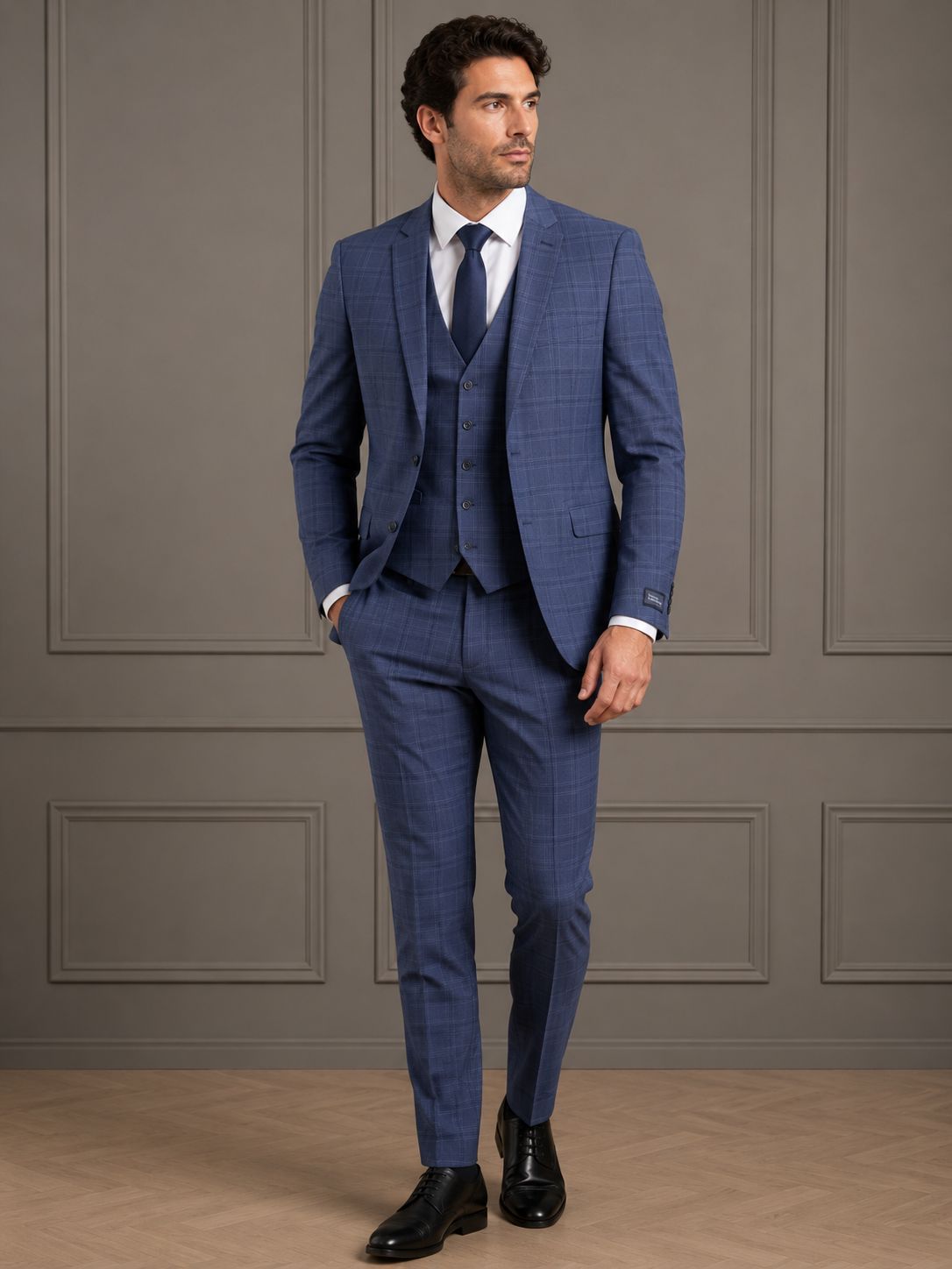 DAMON SUIT 134 33097/26