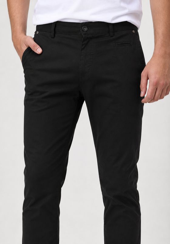 JONNIE CHINO BLACK (24)