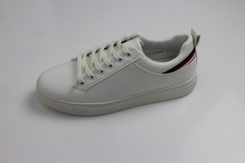 NTY534B BOYS CASUAL SPORTY TIE SHOE WHITE PU