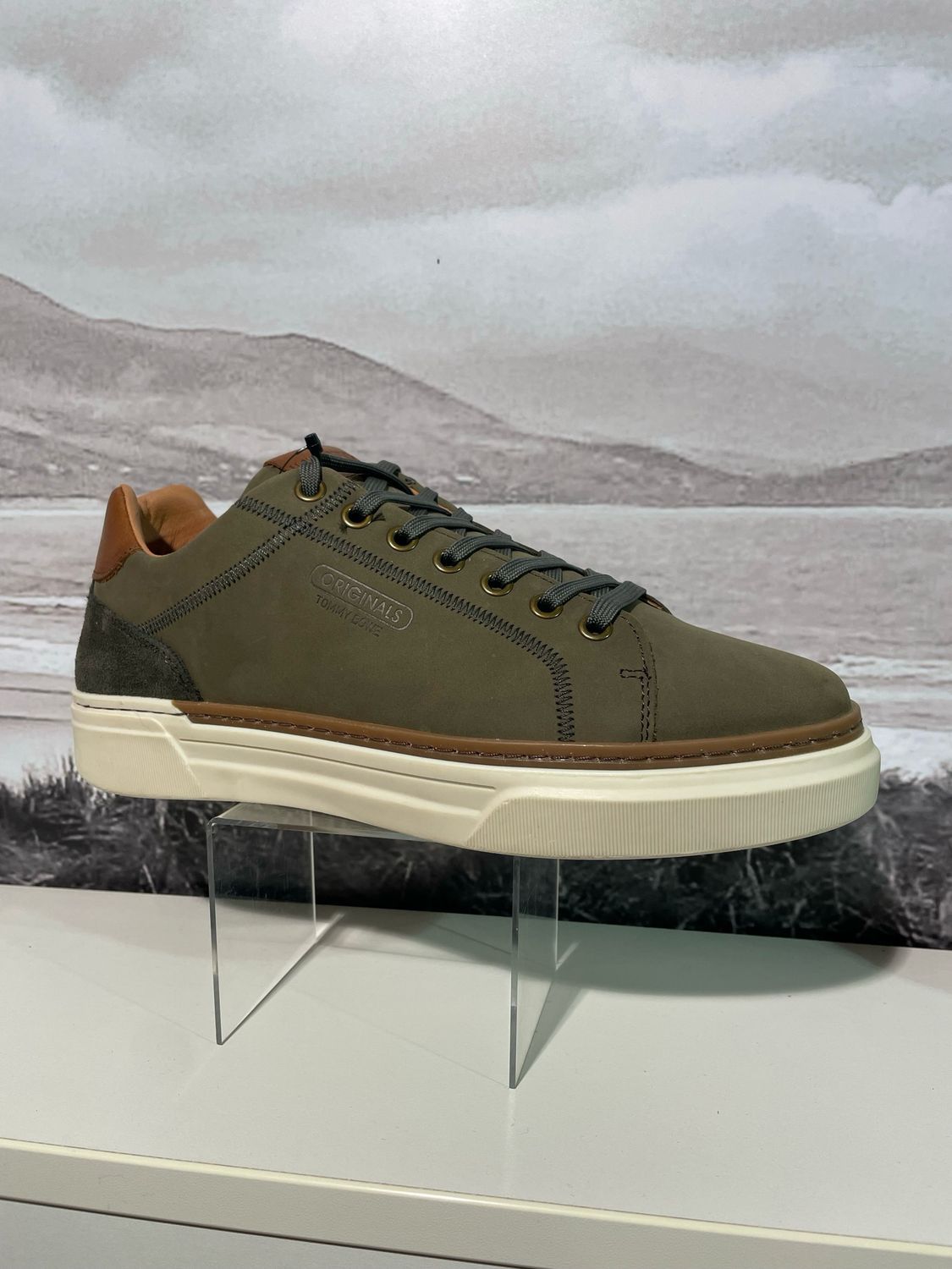MCCLOSKEY SHOE MOSS