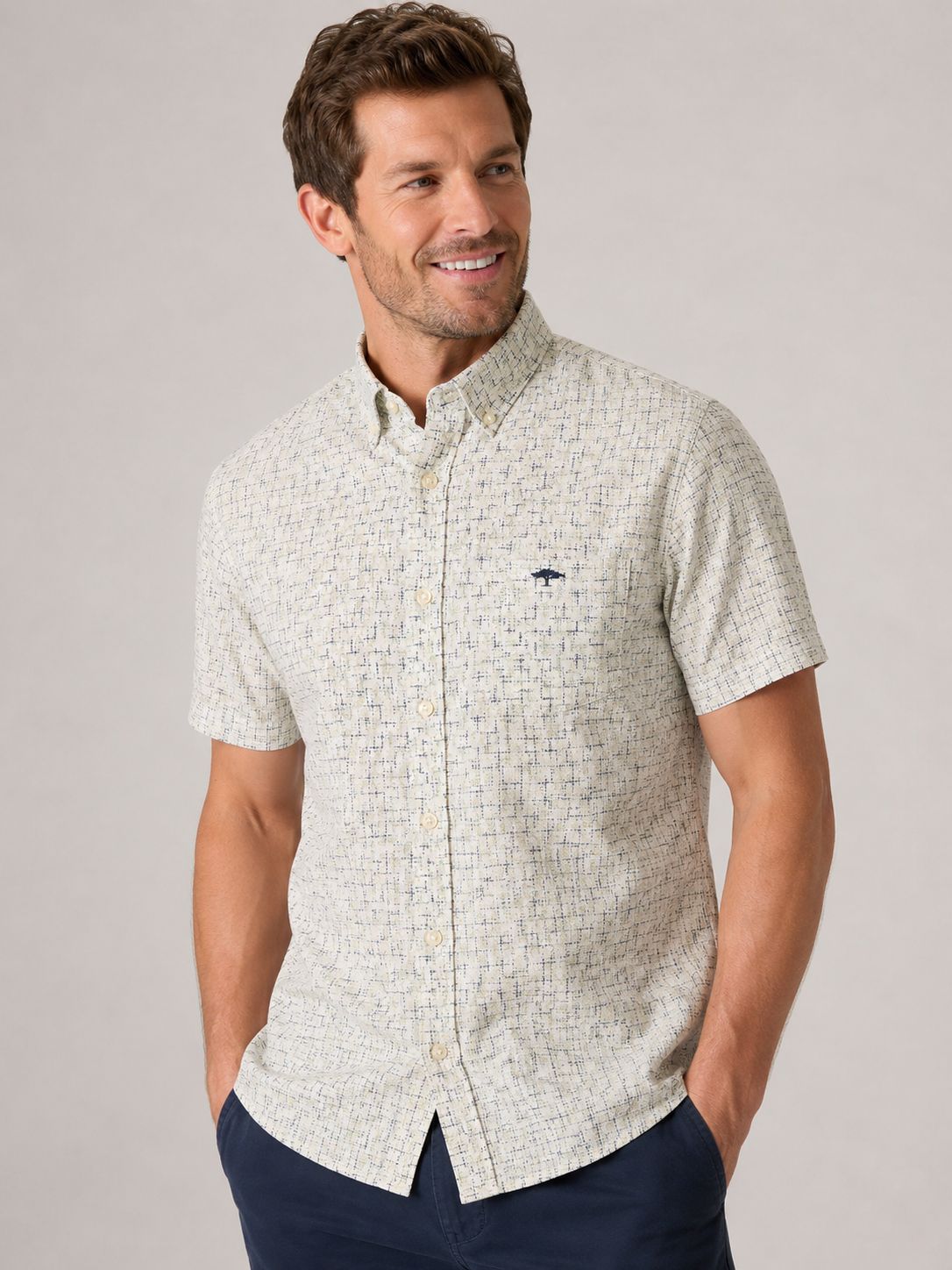1603 8341 FYNCH HATTON SHIRT COL 113 PALE YELLOW