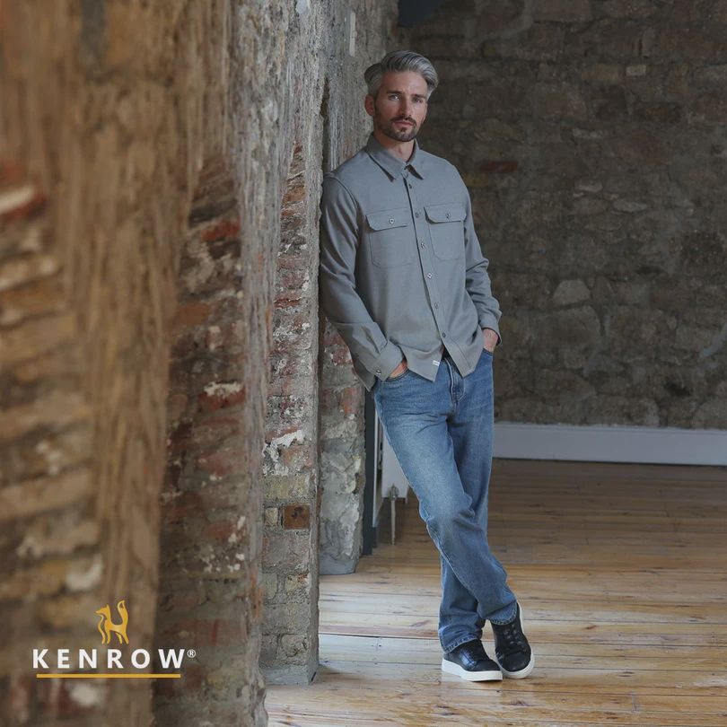 KR909A004 IVAN JEAN BLUE