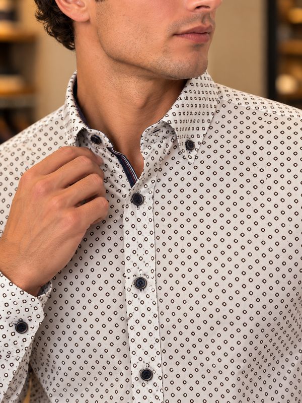 ADVISE TAILORED SHIRT WH/TAN AD928