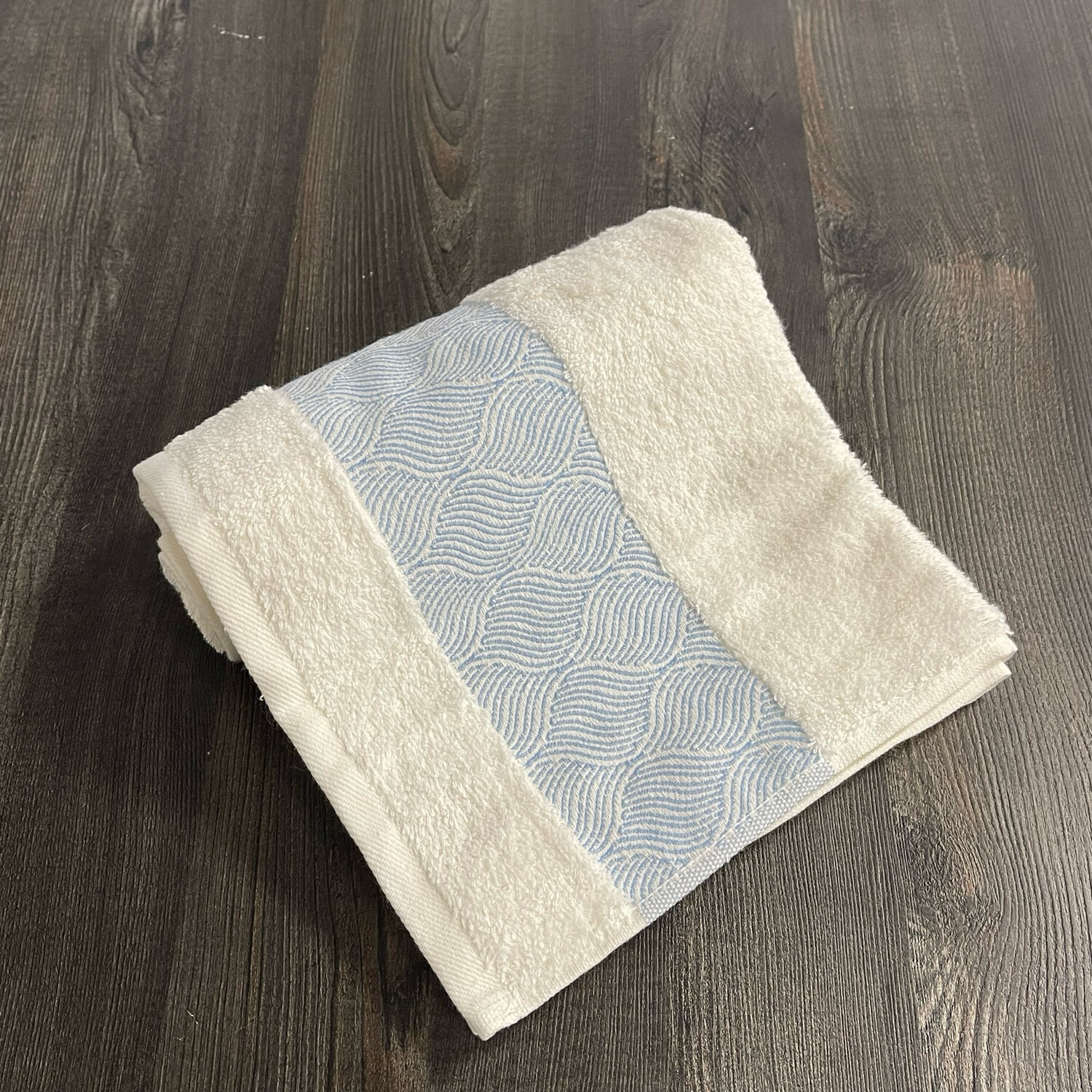 Ipekce Handtuch Weiß mit Muster 50x90 cm