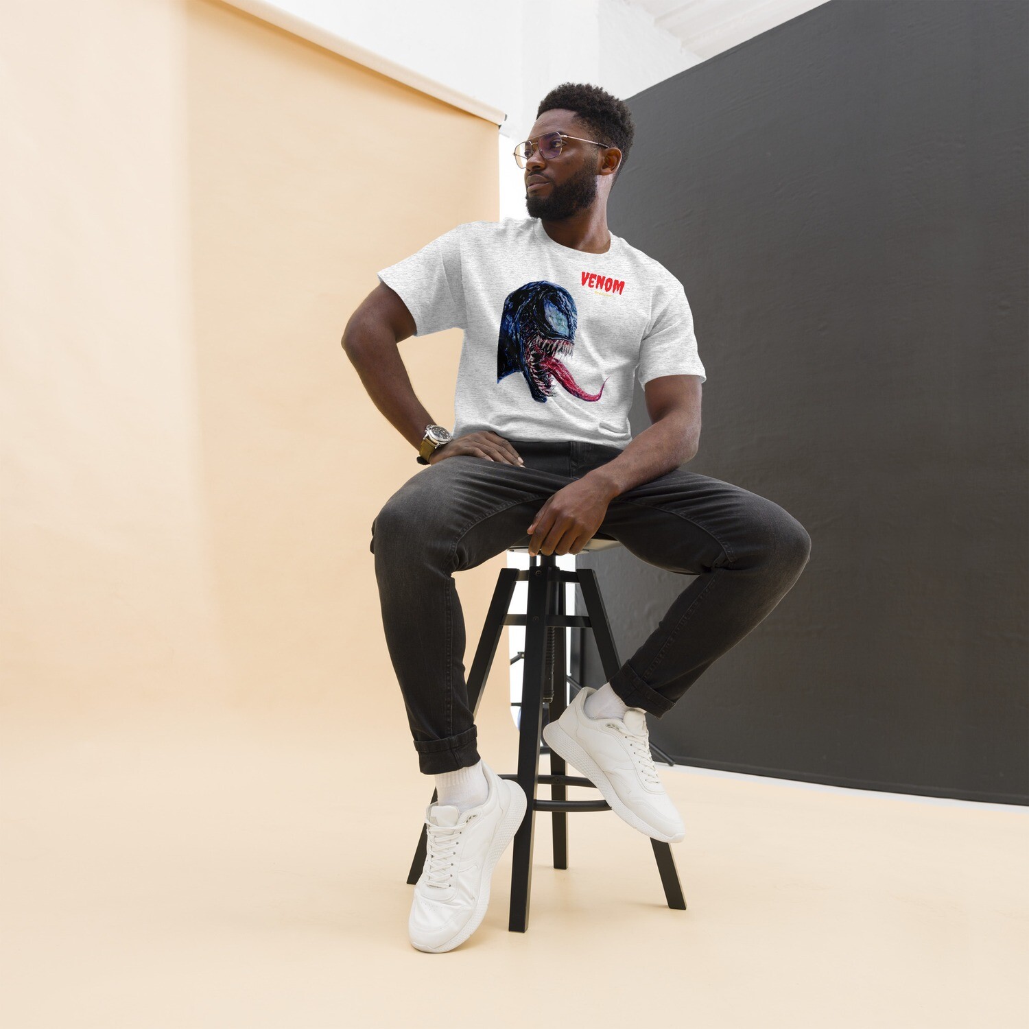 Men&#39;s classic Venom T-shirt printed by original hand drawing