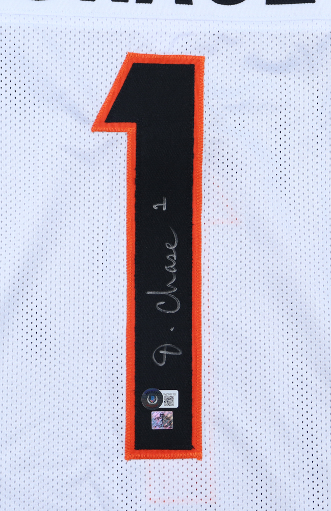 Ja'Marr Chase Signed Cincinnati Bengals white Jersey (Beckett & Chase)