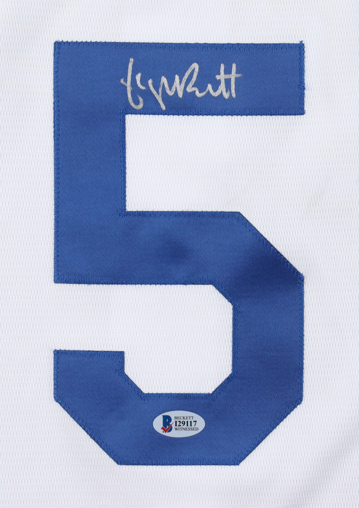 George Brett Signed Royals Jersey (Beckett)