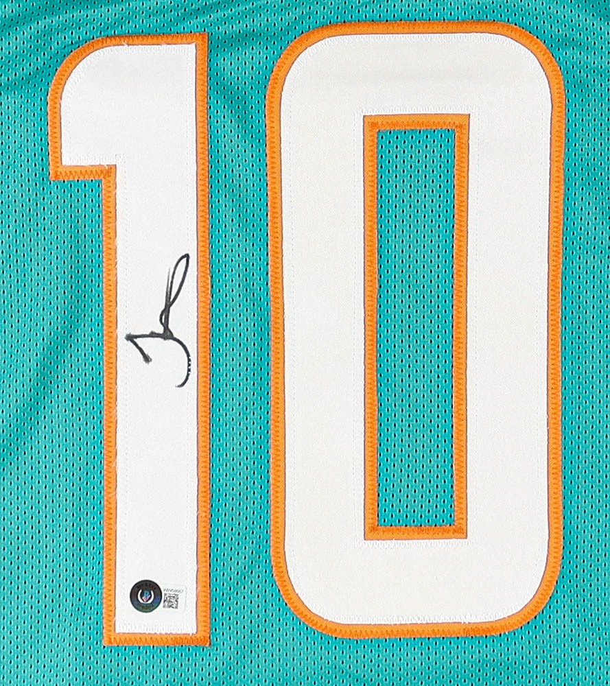 Tyreek Hill Signed Miami Dolphins Jersey (Beckett)