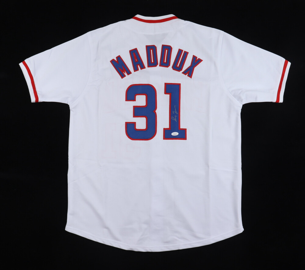 Greg Maddux Signed Jersey (JSA)