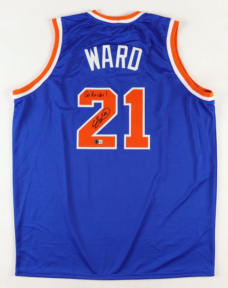 Charlie Ward Signed Jersey Inscribed "Go Knicks" (Beckett)