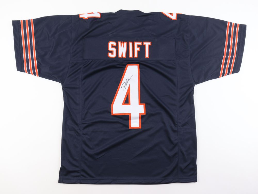 D'Andre Swift Signed Chicago Bears Jersey (JSA)