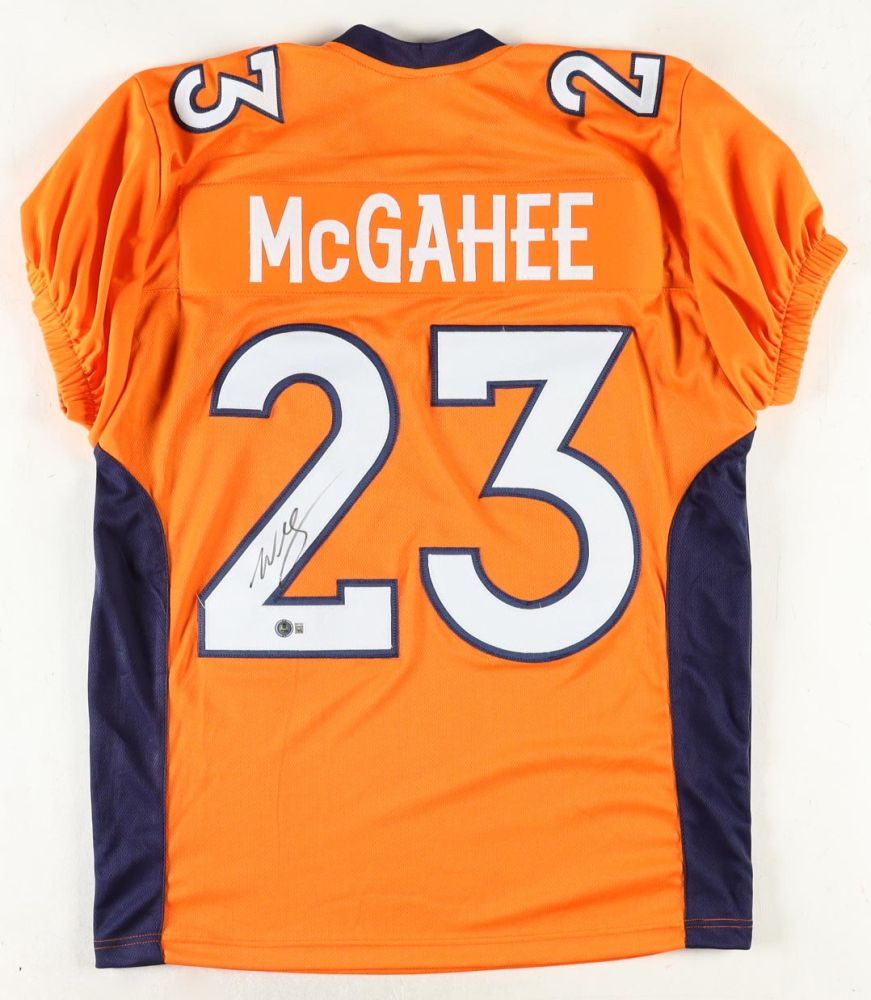 Willis McGahee Signed Denver Broncos Jersey (Beckett)