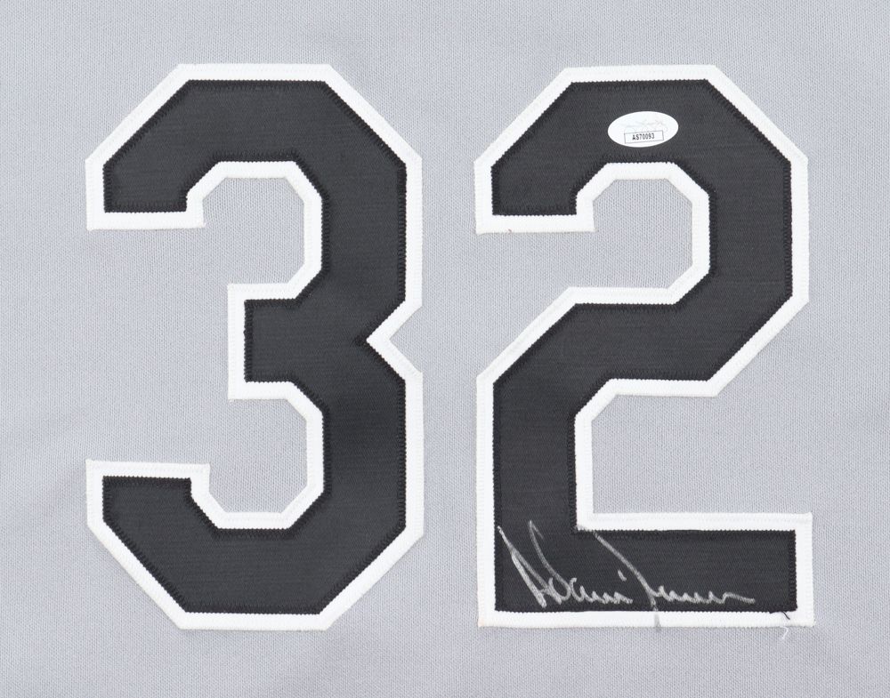 Adam Dunn Signed Chiago White Sox Jersey (JSA)