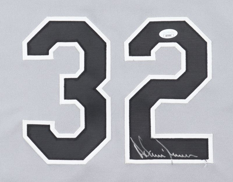 Adam Dunn Signed Chiago White Sox Jersey (JSA)