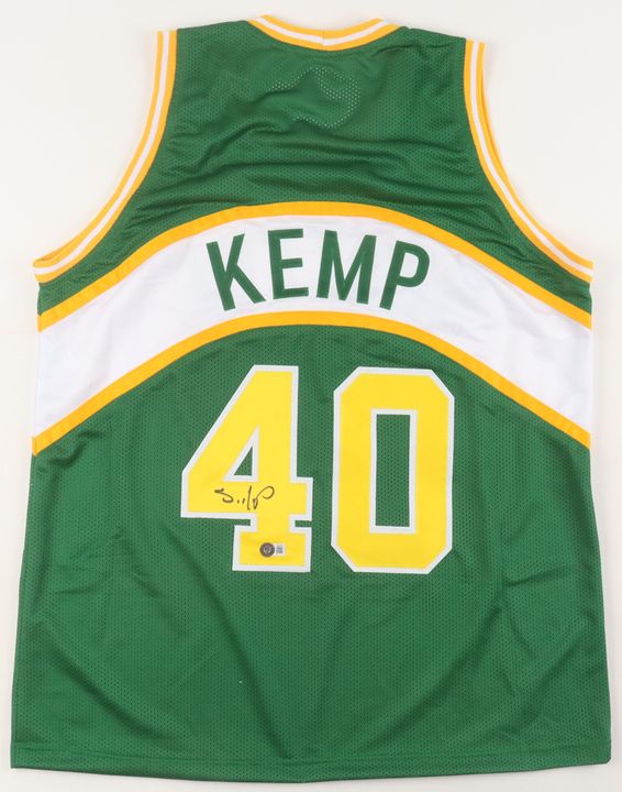 Shawn Kemp Signed Seattle Supersonics Jersey (Beckett)