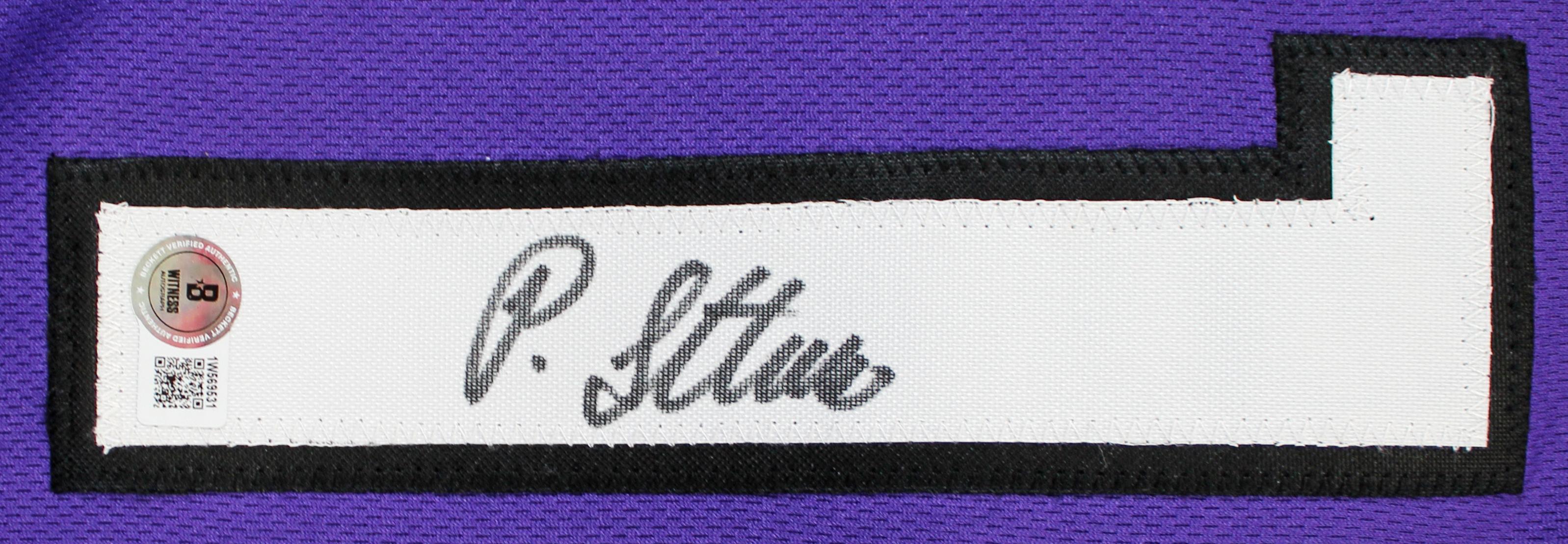 Peja Stojakovic Signed Sacramento Kings Jersey (Beckett)