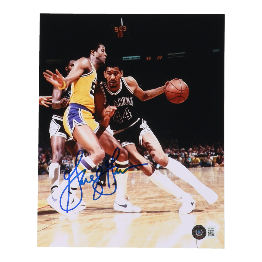 George Gervin Signed San Antonio Spurs Jersey (Beckett) & George Gervin Signed San Antonio Spurs 8x10 Photo (Beckett)