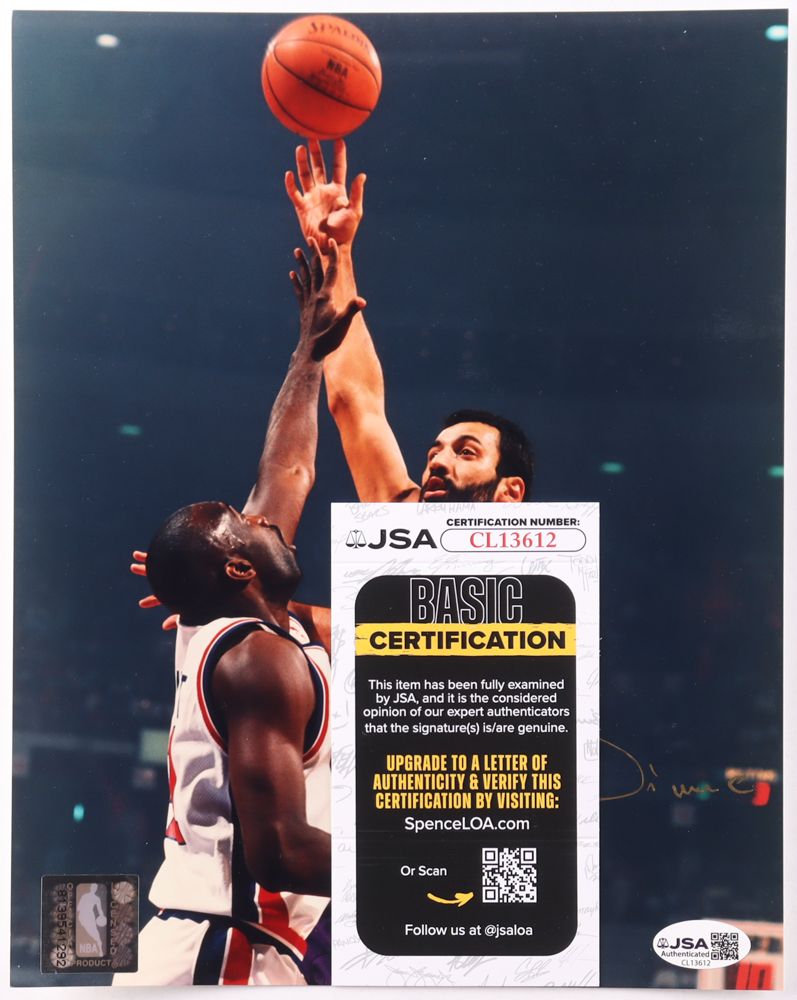 Vlade Divac Signed Los Angeles Lakers 8x10 Photo (JSA)