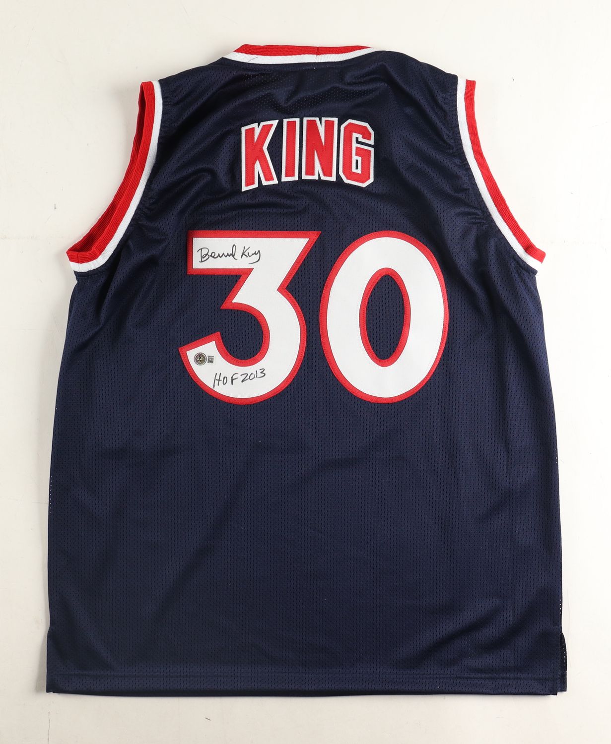 Bernard King Signed New York Knicks Jersey Inscribed "HOF 2013" (Beckett)