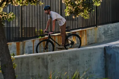Hybrid Bikes
