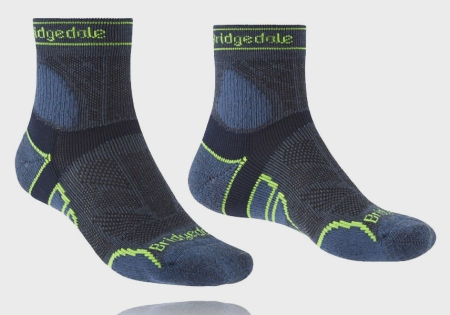 Bridgedale Trail Run Lightweight T2 Merino Sport 3/4 Crew Sock, Colour: Blue, Size: M UK 6-8.5