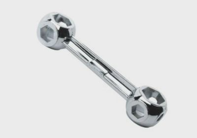 Cyclo Dumbell Metric Spanner