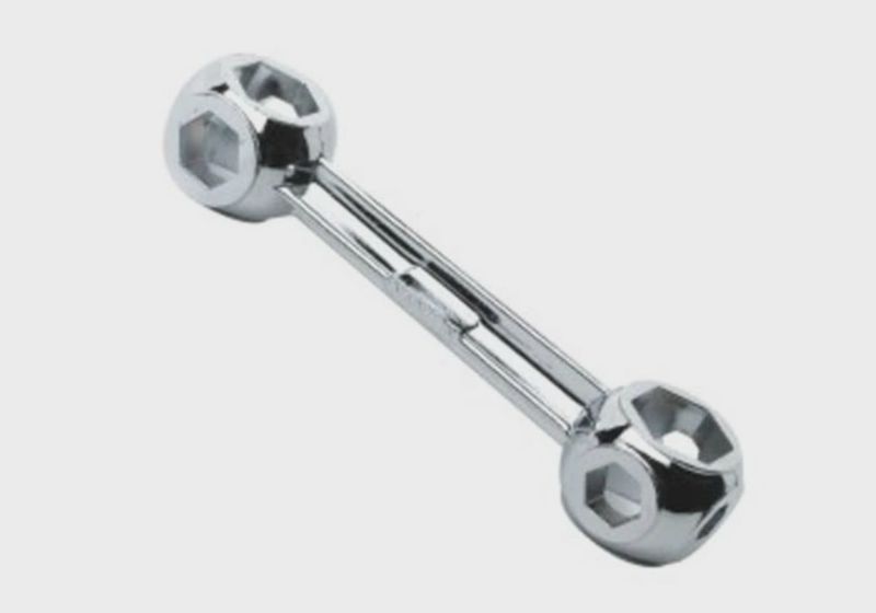 Cyclo Dumbell Metric Spanner