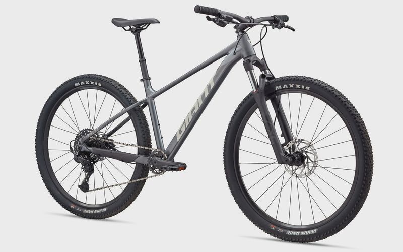 Giant Talon 1