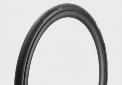 Pirelli Cinturato Road TLR Tyre