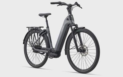 Giant NewTour E+ 0 LST