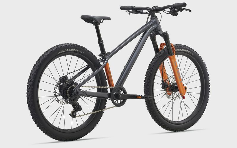 Giant STP 24