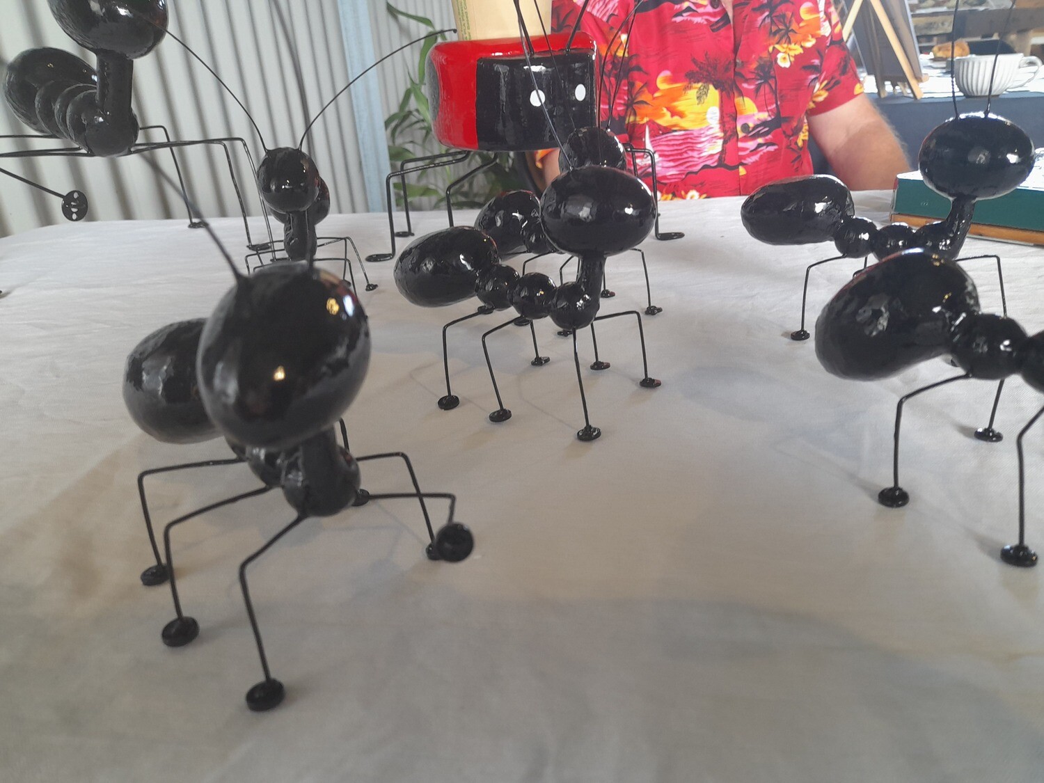 GARDEN ART - HUGH MARTIN -Garden Ornaments - Ants