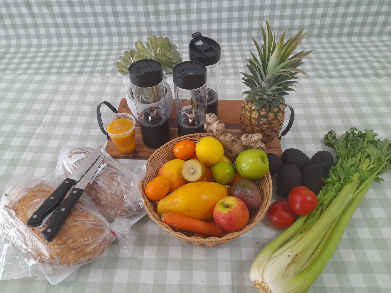 TOODI FROODI *OH ROODI* FRESH ORANGE JUICE