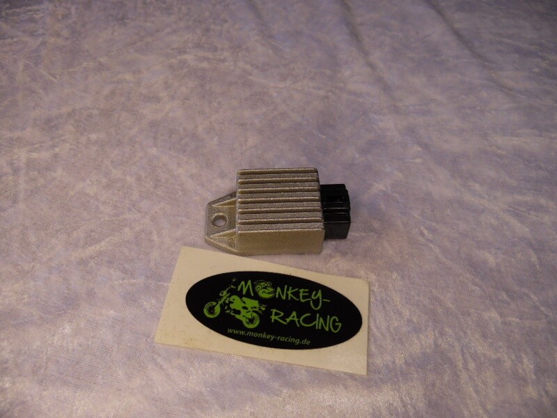 Gleichrichter / Spannungsregler 12V Modelle