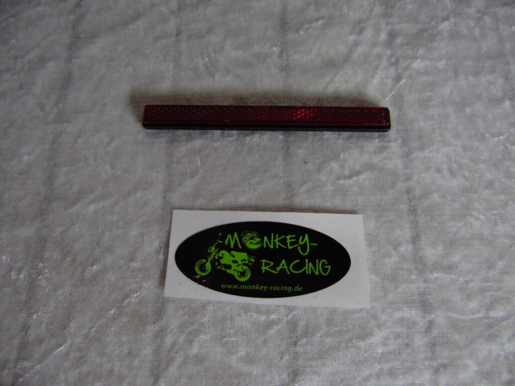 Reflektor &quot;Line&quot; / rechteckig / rot / mit Rand, Maße; 100x13mm selbstklebend, mit E-Nummer