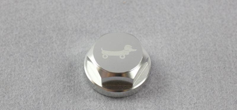 Zentralmutter Gabel  SteuerkopfmutterAlu CNC mit Funny Dog Logo