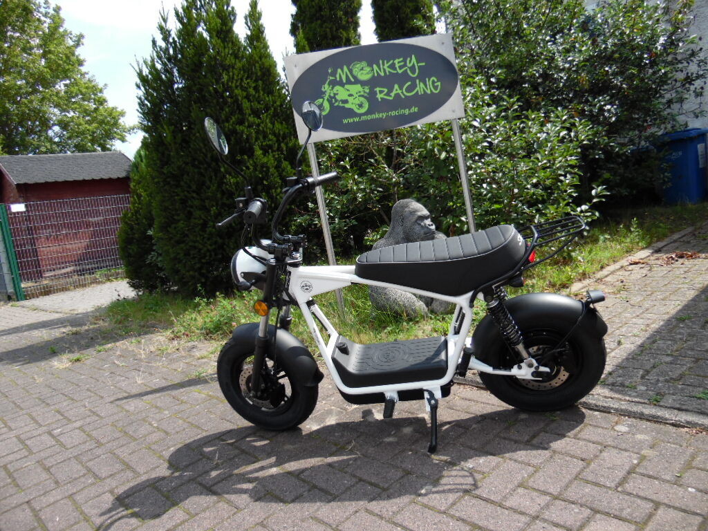 SkyTeam E-Mini